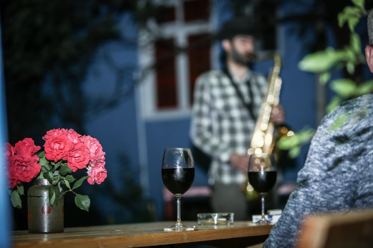 Zgarbi Hostel ティビリシ エクステリア 写真