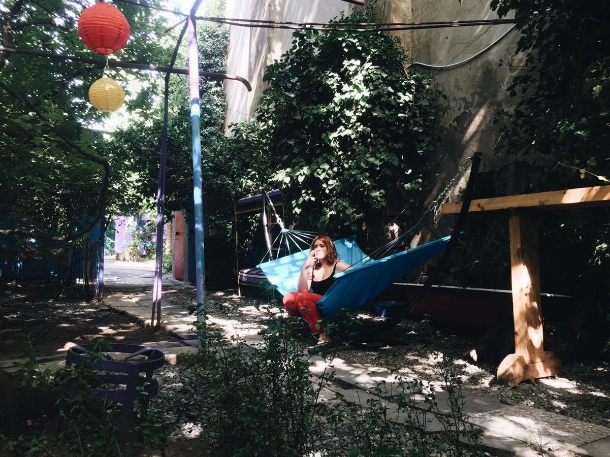 Zgarbi Hostel ティビリシ エクステリア 写真