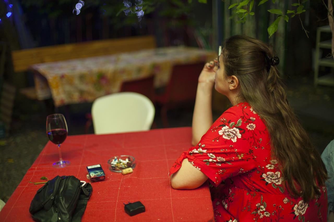 Zgarbi Hostel ティビリシ エクステリア 写真