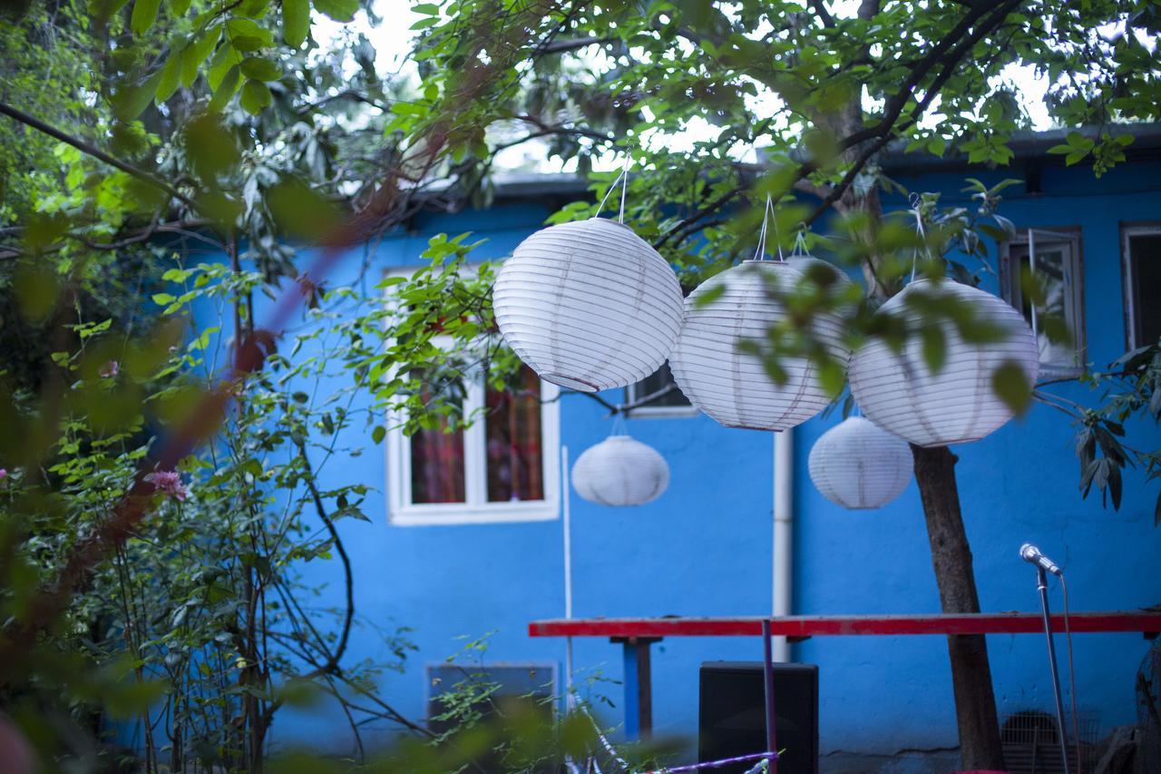 Zgarbi Hostel ティビリシ エクステリア 写真